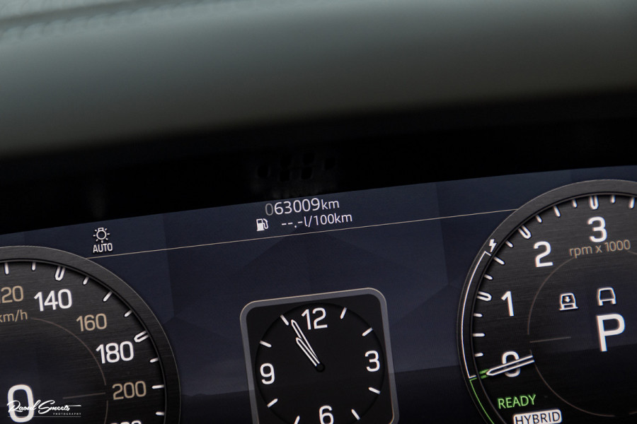 Land Rover Defender 2.0 P400e 110 X-Dynamic HSE | Full Stealth PPF | Adaptieve Cruise | Panorama dak | Zwenkbare trekhaak | Meridian |