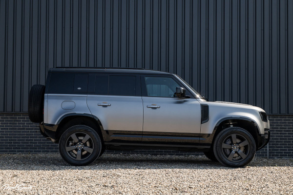 Land Rover Defender 2.0 P400e 110 X-Dynamic HSE | Full Stealth PPF | Adaptieve Cruise | Panorama dak | Zwenkbare trekhaak | Meridian |