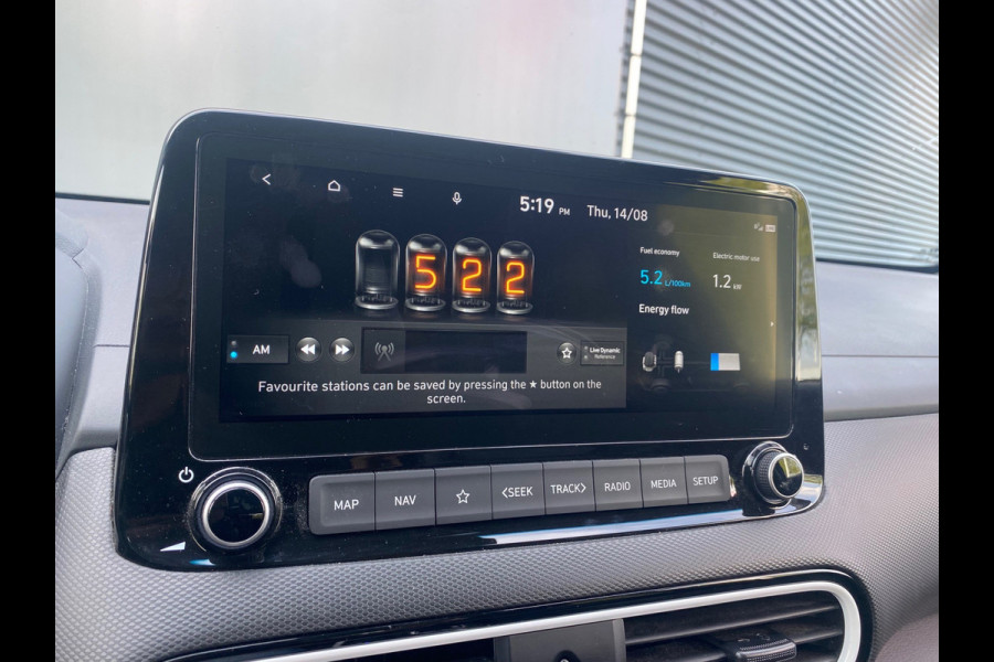 Hyundai Kona BWJ 2020 | 1.6 GDI 142PK HEV Premium | TREKHAAK | LEER | CAMERA A | CARPLAY | CLIMA | NAVI | AD CRUISE |