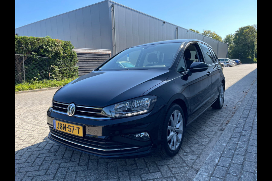 Volkswagen Golf Sportsvan 1.5 TSI ACT Highline / Carplay / Automaat