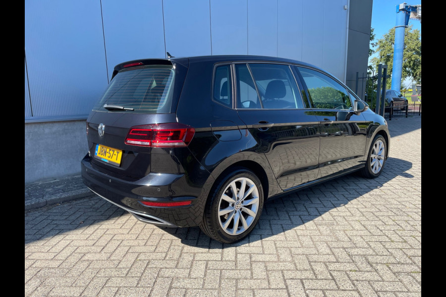 Volkswagen Golf Sportsvan 1.5 TSI ACT Highline / Carplay / Automaat