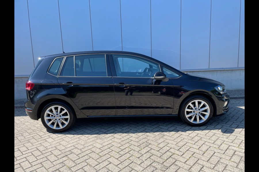 Volkswagen Golf Sportsvan 1.5 TSI ACT Highline / Carplay / Automaat