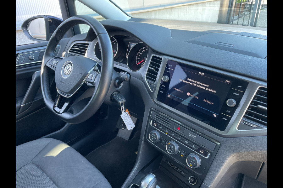 Volkswagen Golf Sportsvan 1.5 TSI ACT Highline / Carplay / Automaat