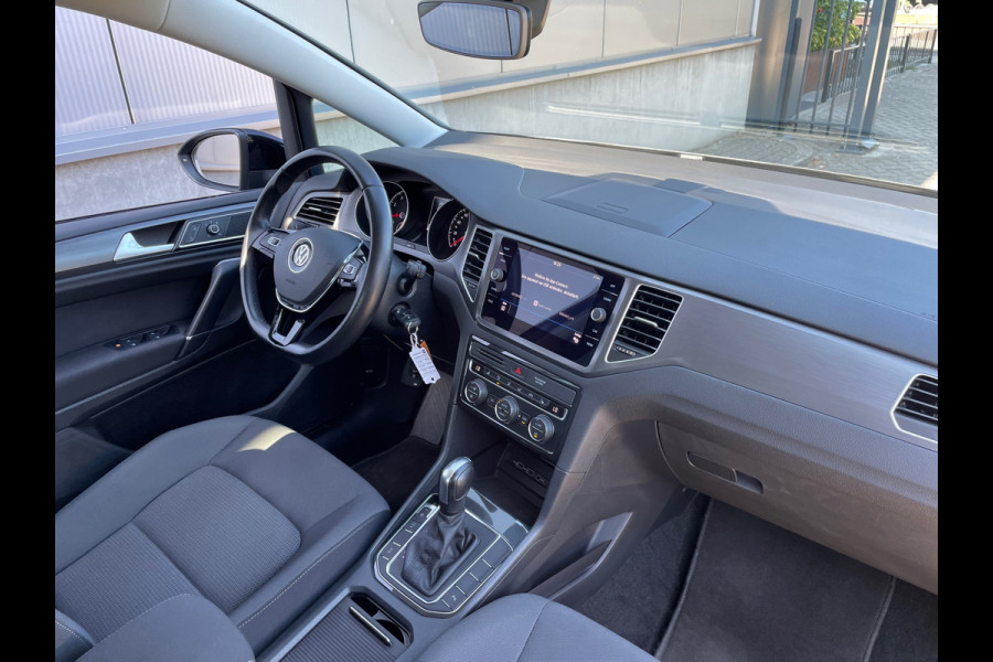 Volkswagen Golf Sportsvan 1.5 TSI ACT Highline / Carplay / Automaat