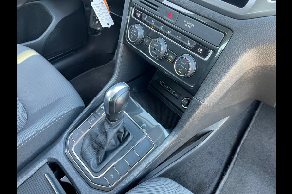 Volkswagen Golf Sportsvan 1.5 TSI ACT Highline / Carplay / Automaat