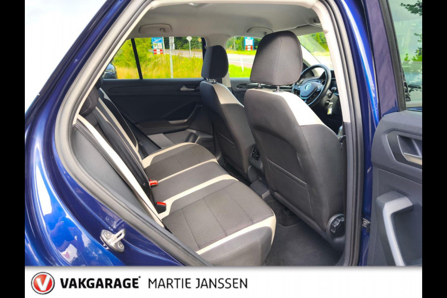 Volkswagen T-Roc 1.5 TSI Sport