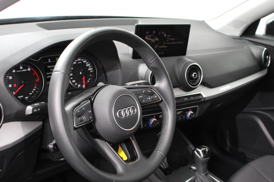 Audi Q2 35 TFSI 150pk Prestige Automaat S-Tronic Audi Q2 35 TFSI 150pk Prestige S-Tronic | Navigatie | Apple Carplay/Android Auto | Climate Control | Adaptive Cruise Control | Parkeer sensoren | Led | Dab | Camera | Stoelverwarming