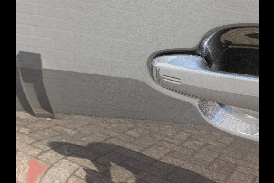 Toyota C-HR 2.0 Hybrid Business Plus|Blindspot|Adaptive-Cruise|Stoel/Stuurverwarming|Navi|Keyless-Entry|Camera