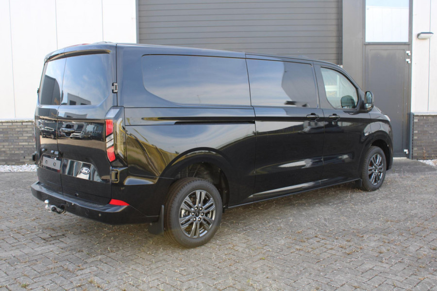 Ford Transit Custom 320 2.5 PHEV L2H1 Limited 233pk |  0,99 Renteactie! | Driver Assistance pack Premium | Wegklapbare Trekhaak | Verwarmd Stuurwiel | 17 inch Licht metalen Velgen | B&O Speakers