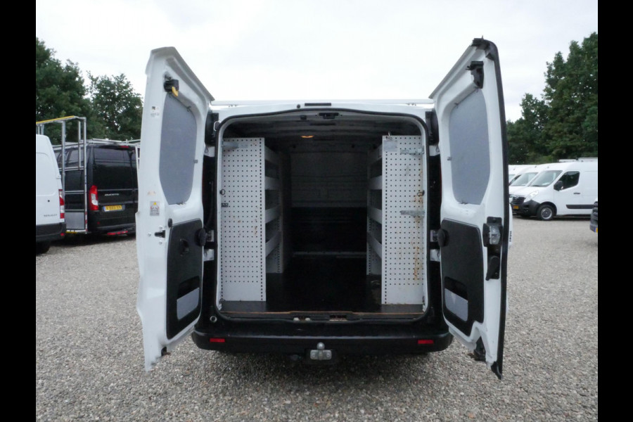 Renault Trafic 2.0 dCi 120PK, L1H1, Airco