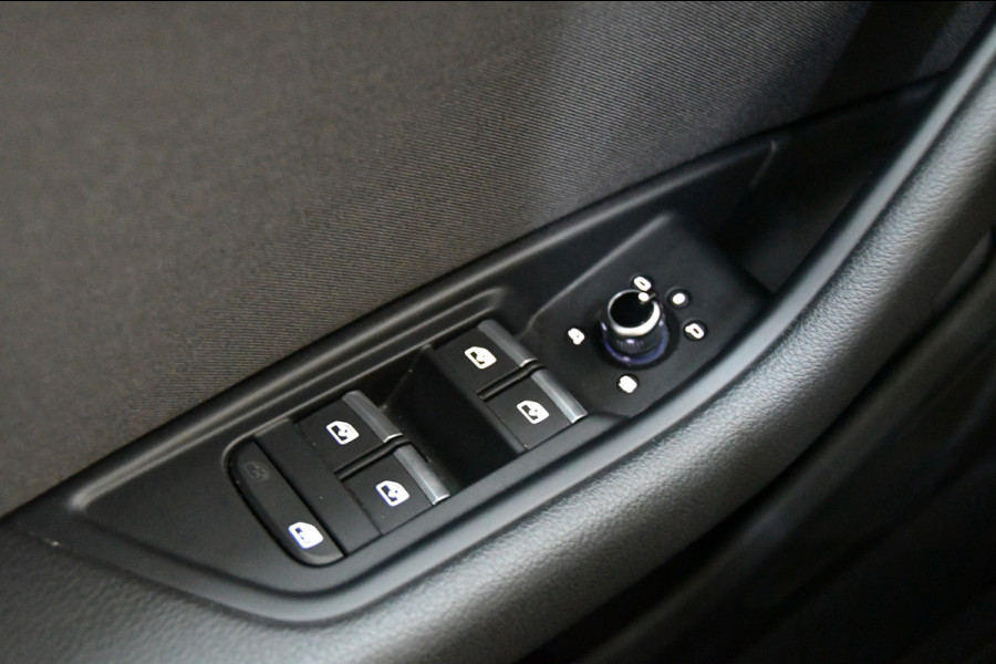 Audi A4 AVANT 35 TFSI Launch edition Sport S-line