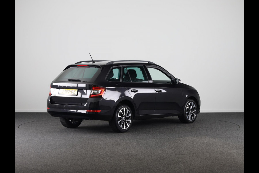 Škoda Fabia Combi 1.0 TSI Business Edition 95 pk | Navigatie via App | Parkeersensoren | Apple Carplay/Android Auto | Cruise control | Stoelverwarming |