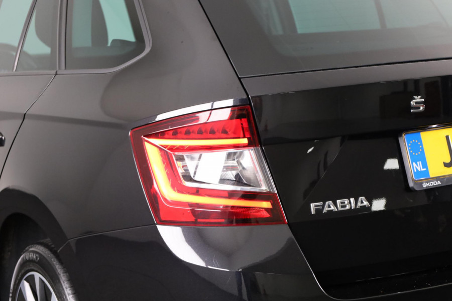 Škoda Fabia Combi 1.0 TSI Business Edition 95 pk | Navigatie via App | Parkeersensoren | Apple Carplay/Android Auto | Cruise control | Stoelverwarming |