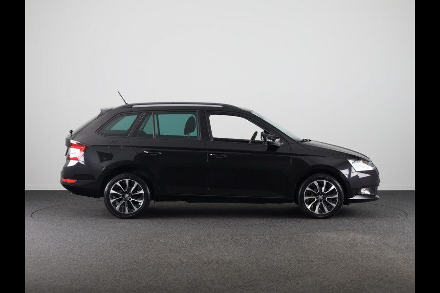 Škoda Fabia Combi 1.0 TSI Business Edition 95 pk | Navigatie via App | Parkeersensoren | Apple Carplay/Android Auto | Cruise control | Stoelverwarming |