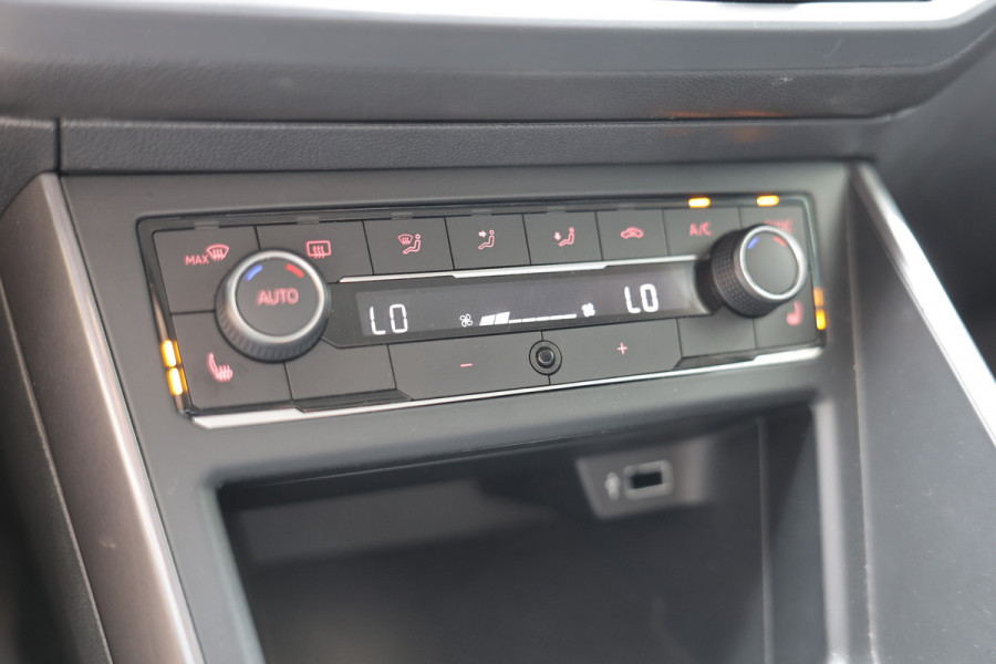 Volkswagen Polo 1.0 TGI CNG Comfortline Business Camera Clima Carplay ACC STOELVW '19
