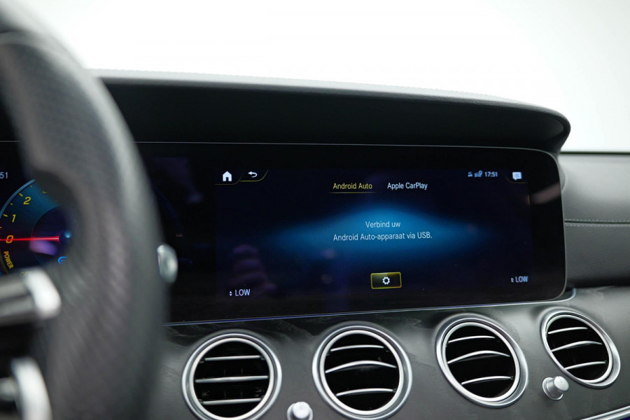Mercedes-Benz E-Klasse E300 e AMG Line |Pano|Burmester|Dodehoek|Ambient|