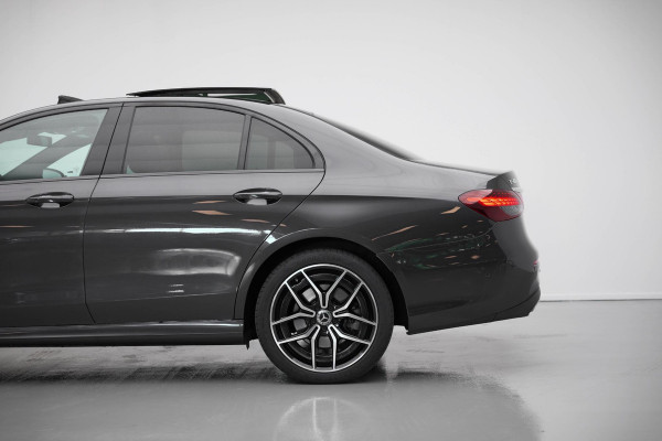 Mercedes-Benz E-Klasse E300 e AMG Line |Pano|Burmester|Dodehoek|Ambient|
