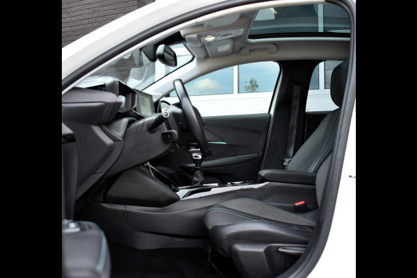 Peugeot 208 1.2 PureTech 100 PK Allure | Trekhaak | Carplay | Panodak | Incl. garantie