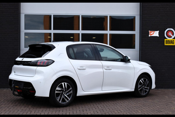 Peugeot 208 1.2 PureTech 100 PK Allure | Trekhaak | Carplay | Panodak | Incl. garantie