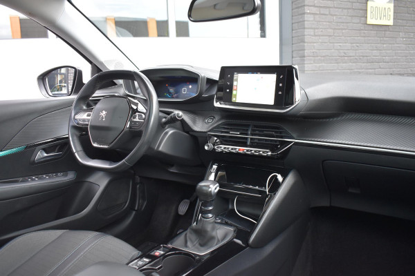 Peugeot 208 1.2 PureTech 100 PK Allure | Trekhaak | Carplay | Panodak | Incl. garantie