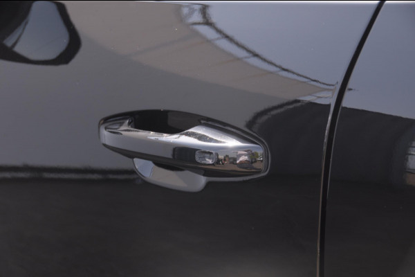 Volvo XC40 T4 211PK Automaat Recharge Inscription Expression / Lederen Bekleding / Cruise control / Elektrische achterklep / Parkeersensoren met camera / Apple carplay /