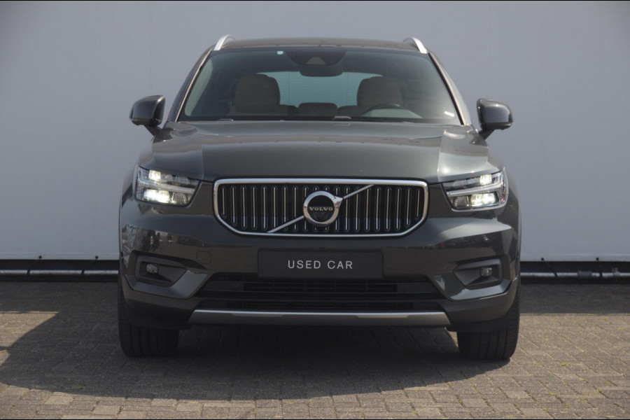 Volvo XC40 T4 190PK Automaat Inscription / Trekhaak / Adaptieve cruise control / BLIS / Stoel - Stuurwielverwarming / On Call / Parkeersensoren met 360 camera