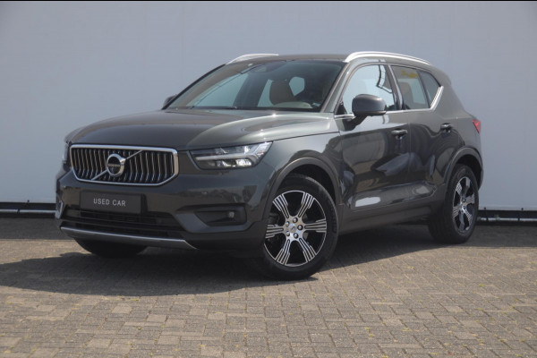 Volvo XC40 T4 190PK Automaat Inscription / Trekhaak / Adaptieve cruise control / BLIS / Stoel - Stuurwielverwarming / On Call / Parkeersensoren met 360 camera