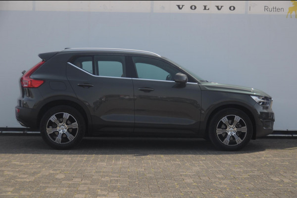 Volvo XC40 T4 190PK Automaat Inscription / Trekhaak / Adaptieve cruise control / BLIS / Stoel - Stuurwielverwarming / On Call / Parkeersensoren met 360 camera