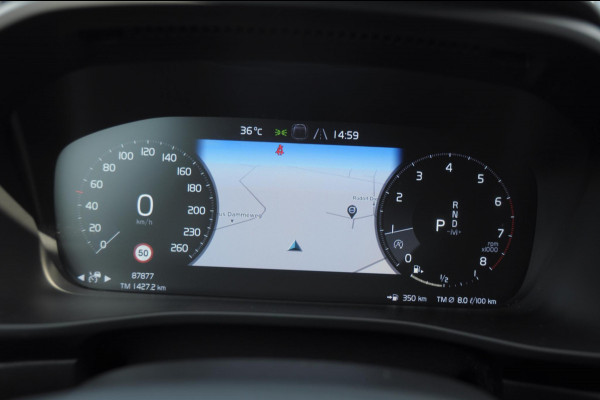 Volvo XC40 T4 190PK Automaat Inscription / Trekhaak / Adaptieve cruise control / BLIS / Stoel - Stuurwielverwarming / On Call / Parkeersensoren met 360 camera