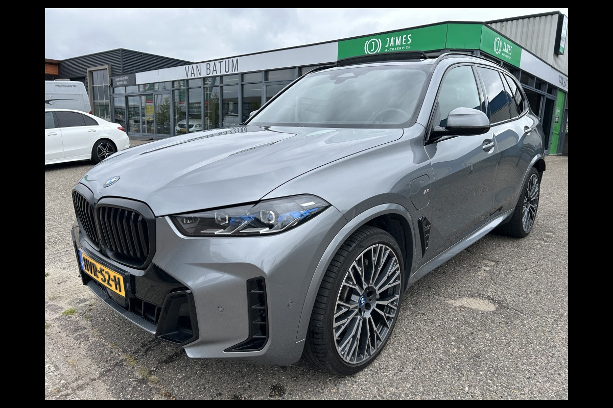 BMW X5 xDrive50e M-Sport 22'' Panodak Headup Harman Kardon BMW X5 xDrive50e M-Sport 22'' Panodak Headup Harman Kardon