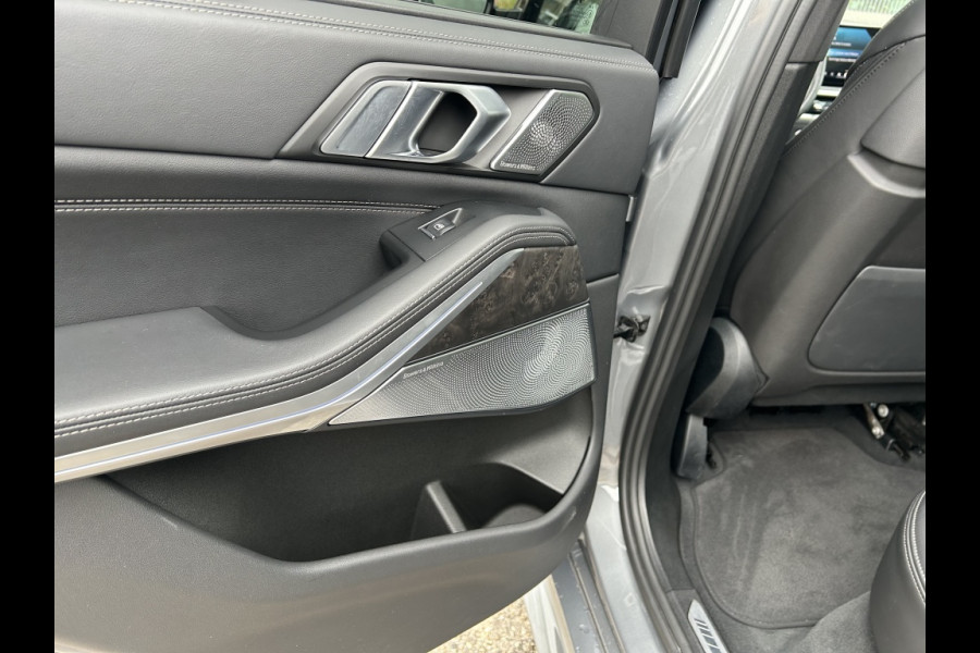 BMW X5 xDrive50e M-Sport 22'' Panodak Headup Harman Kardon