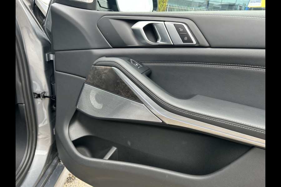 BMW X5 xDrive50e M-Sport 22'' Panodak Headup Harman Kardon