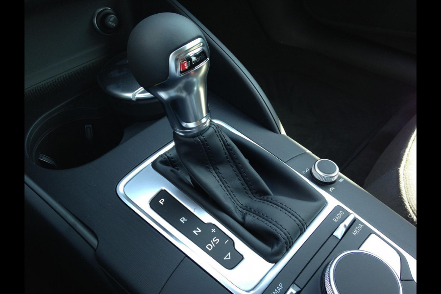 Audi A3 Sportback 1.0 TFSI 115 pk S-Tronic Pro Line Nieuw Model | Navigatie | Climate Control | Cruise Control | Led | Lichtmetalen Velgen