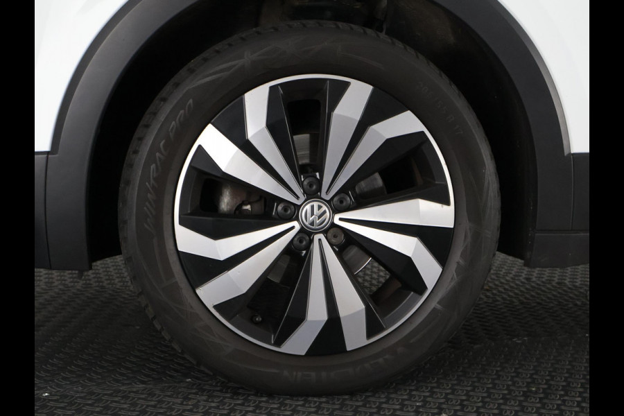 Volkswagen T-Cross 1.0 TSI Style Two-Tone Automaat | 1e eigenaar | Navigatie | Stoelverwarming | Camera |