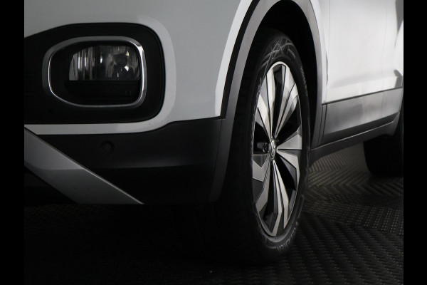 Volkswagen T-Cross 1.0 TSI Style Two-Tone Automaat | 1e eigenaar | Navigatie | Stoelverwarming | Camera |