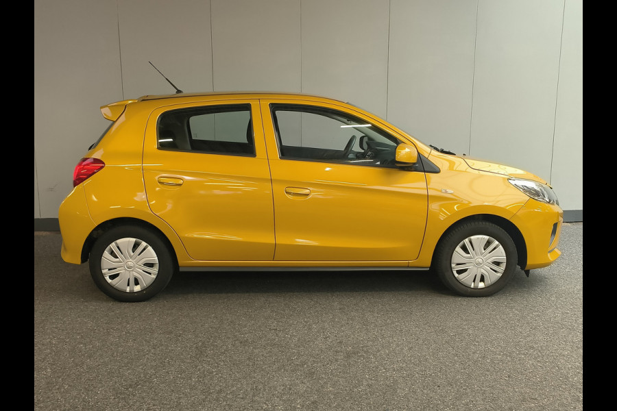 Mitsubishi Space Star 1.0 Cool+ 5 persoons uit 2020 Rijklaar + 12 maanden Bovag-garantie Henk Jongen Auto's in Helmond,  al 50 jaar service zoals 't hoort!