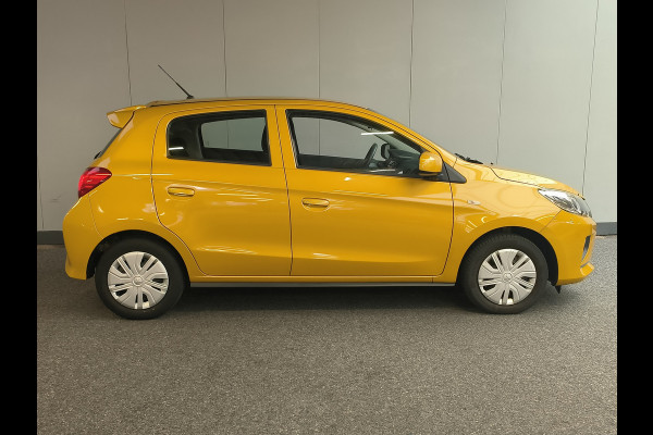 Mitsubishi Space Star 1.0 Cool+ 5 persoons uit 2020 Rijklaar + 12 maanden Bovag-garantie Henk Jongen Auto's in Helmond,  al 50 jaar service zoals 't hoort!