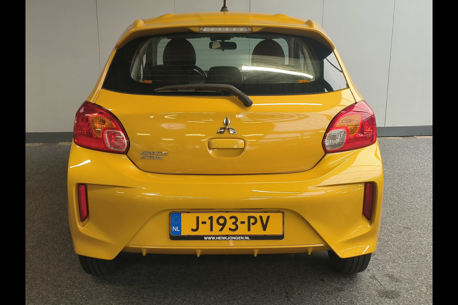 Mitsubishi Space Star 1.0 Cool+ 5 persoons uit 2020 Rijklaar + 12 maanden Bovag-garantie Henk Jongen Auto's in Helmond,  al 50 jaar service zoals 't hoort!