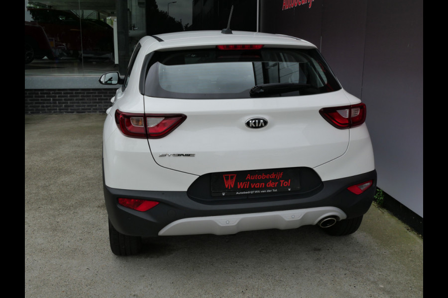 Kia Stonic 1.2 DESIGN EDITION | CRUISE | AIRCO | CARPLAY | 4-CILINDER | STUUR + STOEL VERW!!