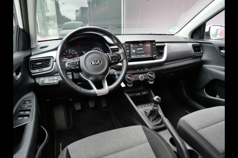Kia Stonic 1.2 DESIGN EDITION | CRUISE | AIRCO | CARPLAY | 4-CILINDER | STUUR + STOEL VERW!!