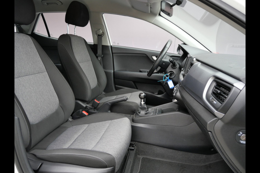 Kia Stonic 1.2 DESIGN EDITION | CRUISE | AIRCO | CARPLAY | 4-CILINDER | STUUR + STOEL VERW!!