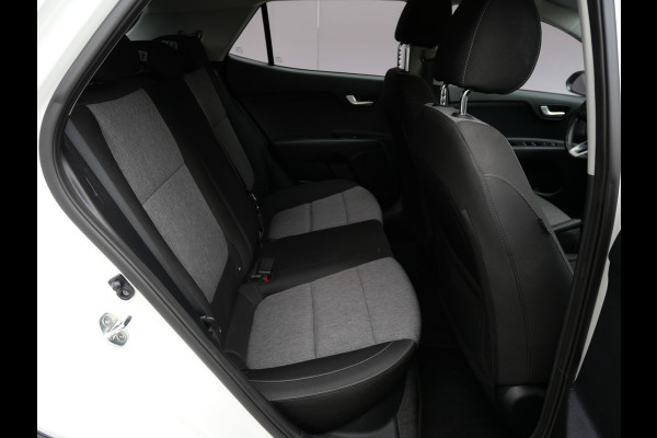 Kia Stonic 1.2 DESIGN EDITION | CRUISE | AIRCO | CARPLAY | 4-CILINDER | STUUR + STOEL VERW!!