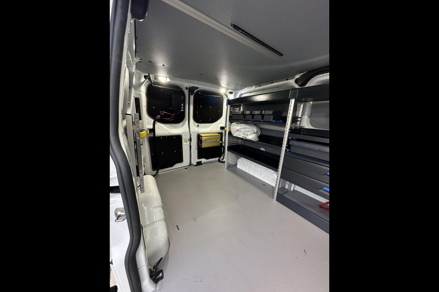 Ford Transit Custom 2.0 TDCI L1 Trend zonnepanelen,omvormer,inrichting