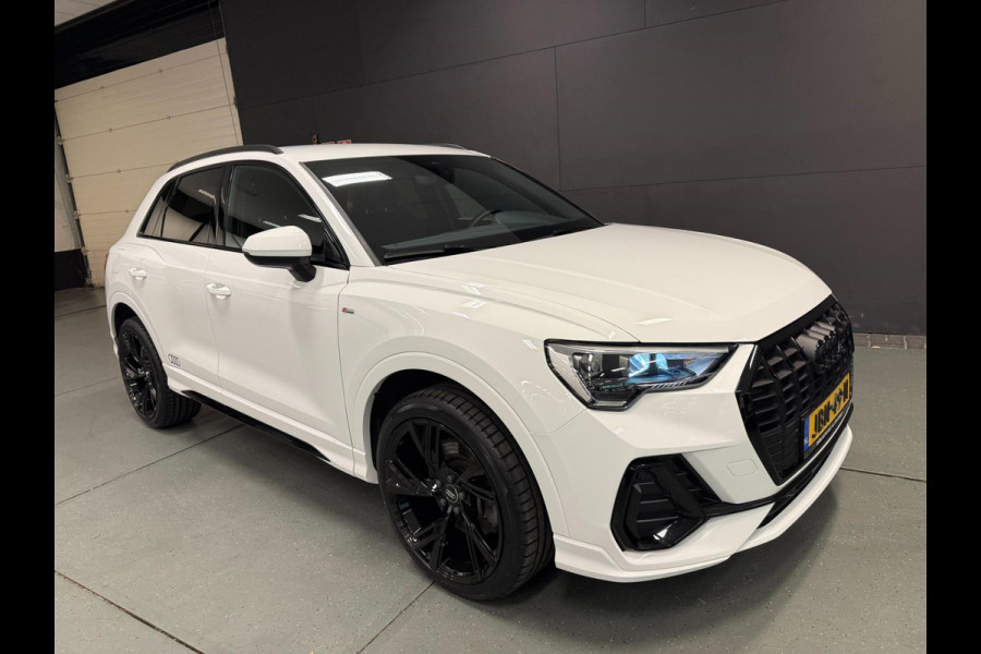 Audi Q3 45 TFSI e S edition S-LINE BLACK-LINE 20'' NAVI/V-COCKPIT/DAB/ECC/PDC/CRUISE///
