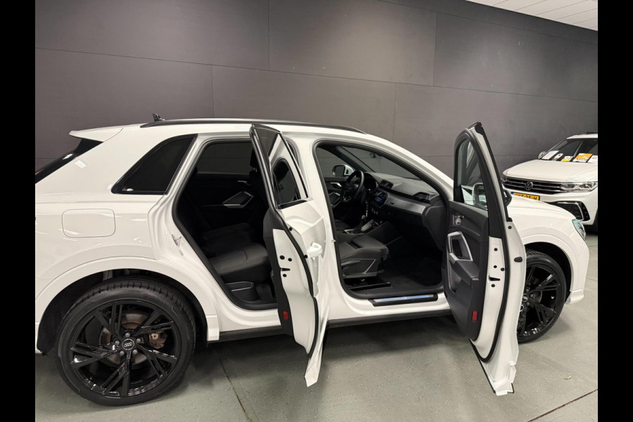 Audi Q3 45 TFSI e S edition S-LINE BLACK-LINE 20'' NAVI/V-COCKPIT/DAB/ECC/PDC/CRUISE///