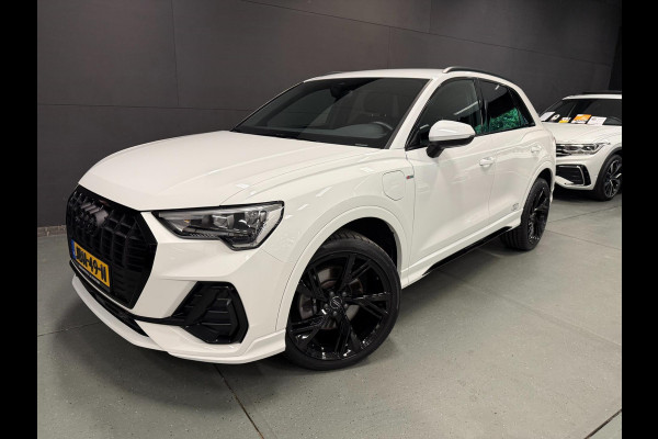 Audi Q3 45 TFSI e S edition S-LINE BLACK-LINE 20'' NAVI/V-COCKPIT/DAB/ECC/PDC/CRUISE///