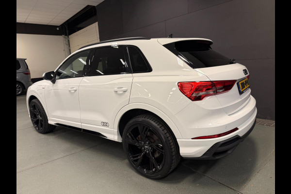 Audi Q3 45 TFSI e S edition S-LINE BLACK-LINE 20'' NAVI/V-COCKPIT/DAB/ECC/PDC/CRUISE///
