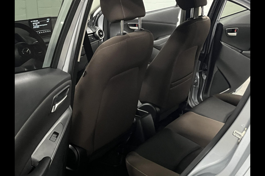 Mazda 2 1.5 SkyActiv-G 90 Exclusive-Line | Automaat | Carplay | Stoelverwarming | Cruise-/Climate control | Navigatie |