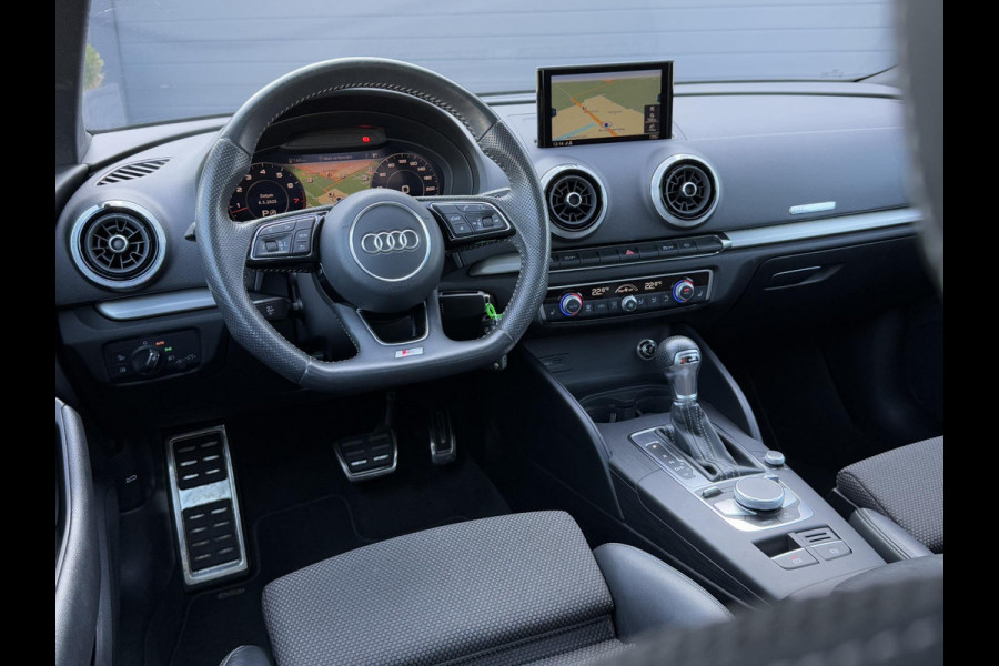 Audi A3 Sportback 35 TFSI Advance Sport S-Line,Schuifdak,1e Eigenaar,Navi,Virtual Cockpit,Clima,Cruise,N.A.P,APK tot 02-2026