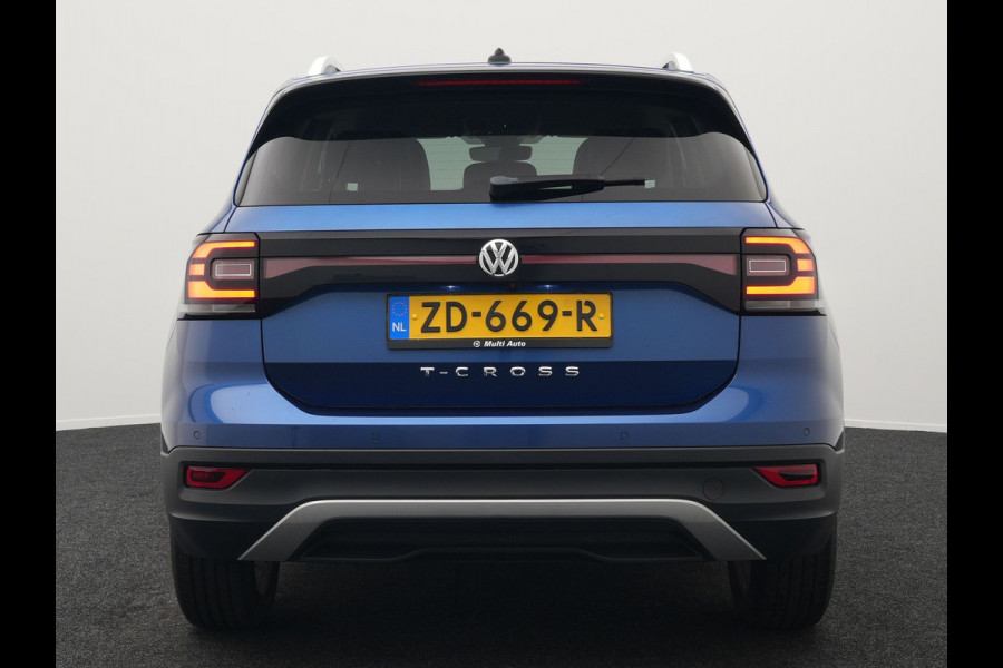 Volkswagen T-Cross 1.0 TSI Style DSG | Trekhaak Afneembaar | Adaptive Cruise | Carplay | Camera | Sfeerverlichting | Parkassist | Dodehoek Detectie | Navi Full Map | DAB |